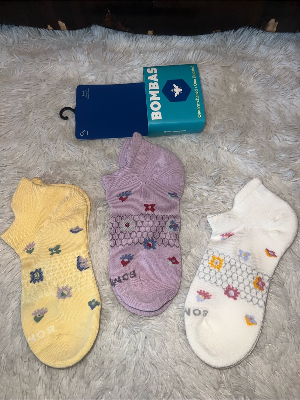 BUNDLE of THREE PAIR of FLOWERED BOMBAS ANKLE SOCKS
